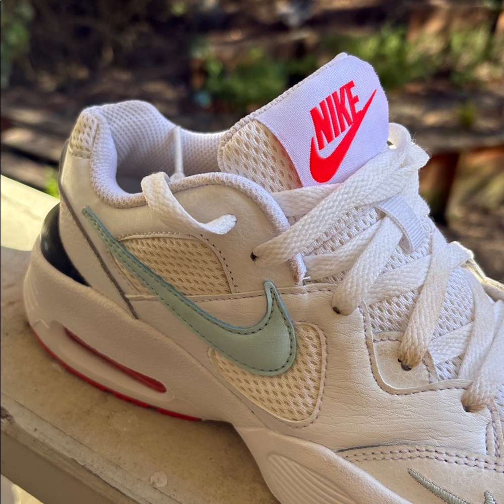 Nike Women's Air Max Fusion White /Glacier Blue 7.5